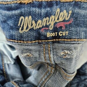 Wrangler Jeans Women 29 Blue Boot Cut Classic Western Medium Wash Denim Cowgirl